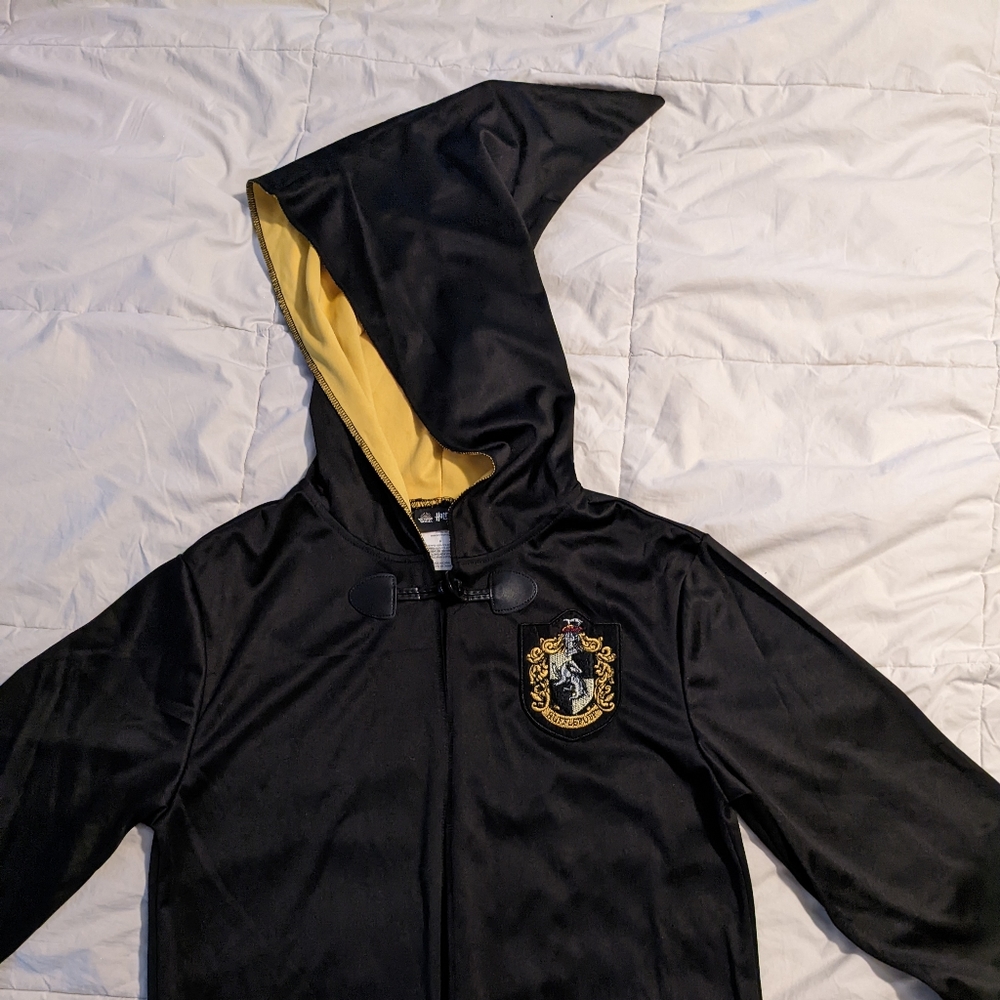 Hufflepuff Wizard's Robe